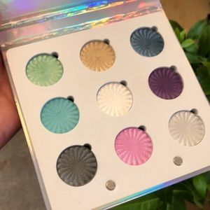 Ofra cosmetics glitch palette